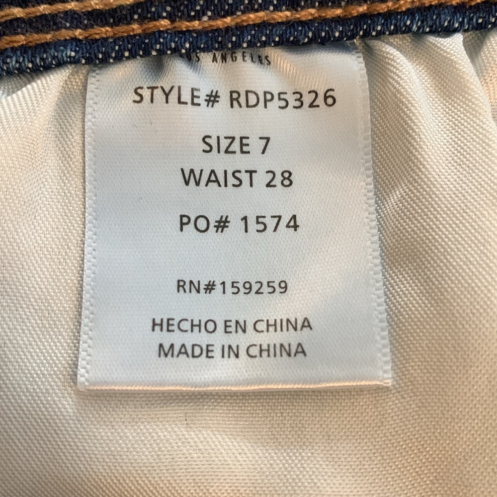Risen Jeans - Picture 4 of 8